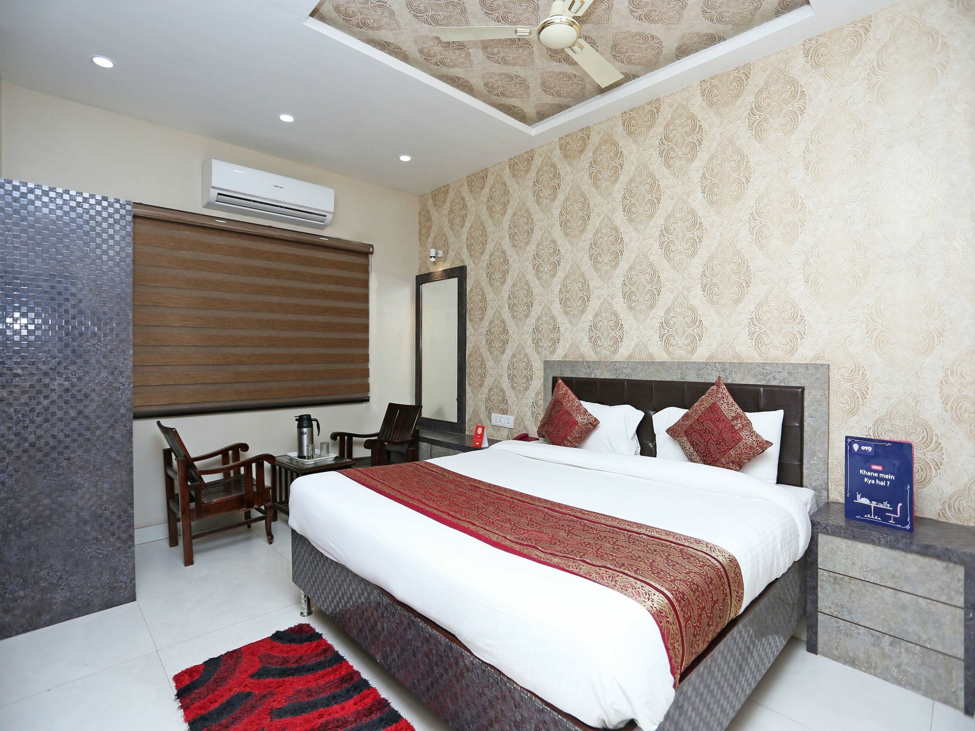 Oyo 10338 Hotel Aadesh Palace Varanasi Ngoại thất bức ảnh